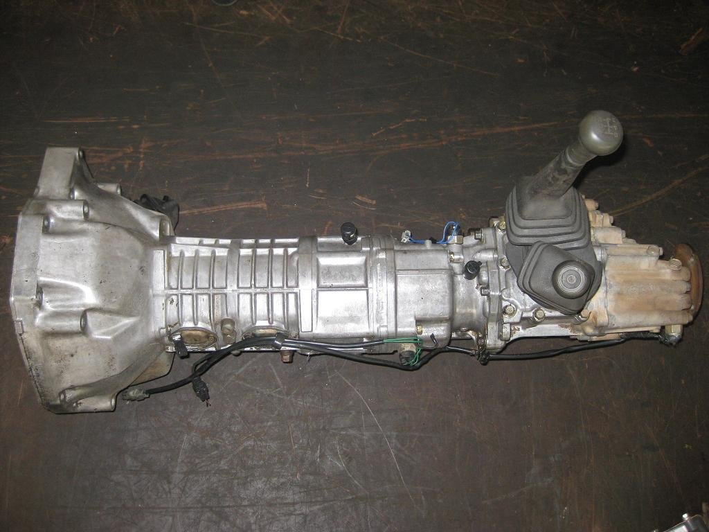 MAZDA-G6-B2600-2.6-FLOOR-M-4X4G.jpg