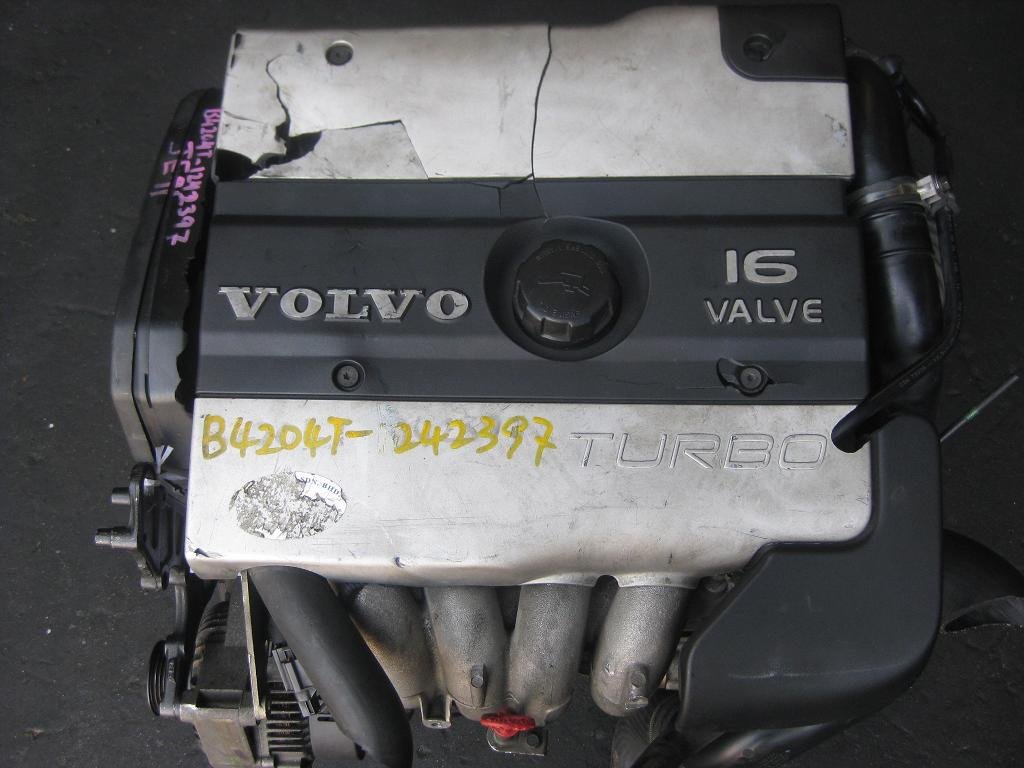 VOLVO-B4204T-2.0-TURBO-S40.jpg